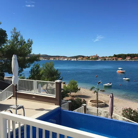Pinna Nobilis * Brodarica (Sibenik-Knin)