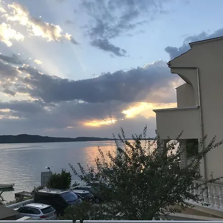 Apartment Pinna Nobilis Brodarica (Sibenik-Knin)